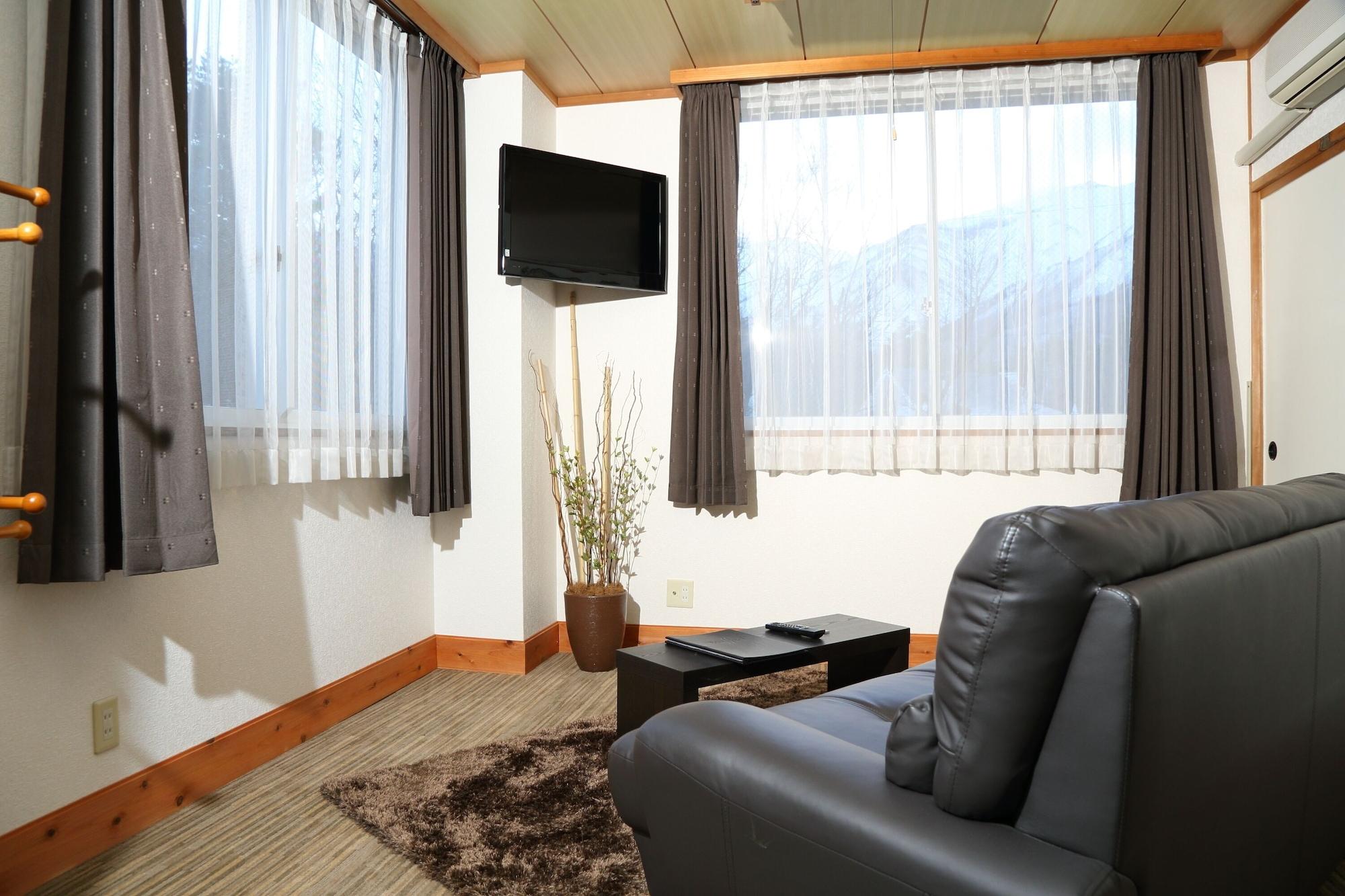 Hakuba Echo Hotel And Apartments Εξωτερικό φωτογραφία